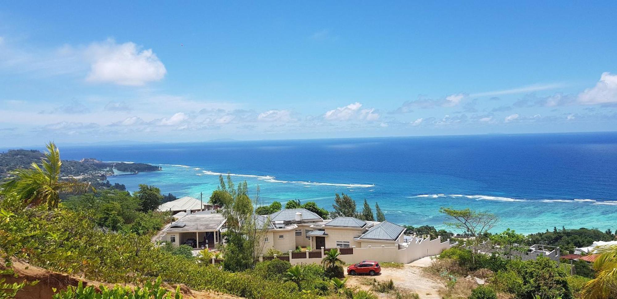 Amanda Villa - Best Value Mountain Top Inn Au Cap 外观 照片