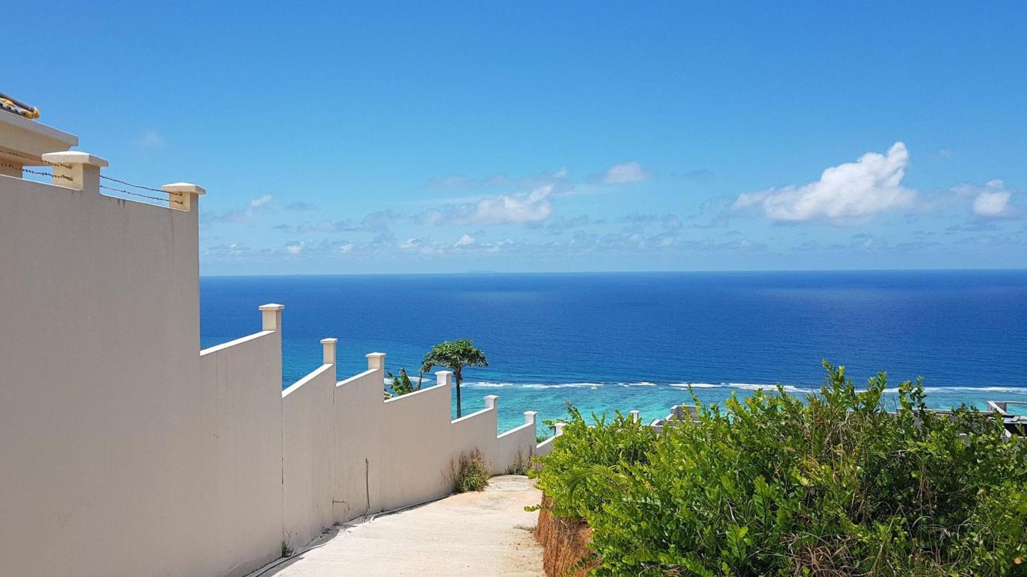 Amanda Villa - Best Value Mountain Top Inn Au Cap 外观 照片