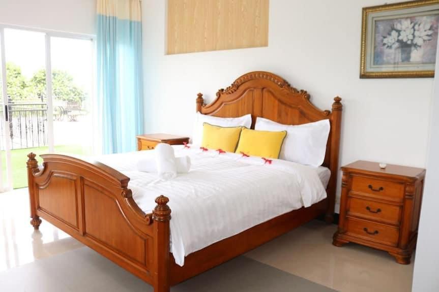 Amanda Villa - Best Value Mountain Top Inn Au Cap 外观 照片