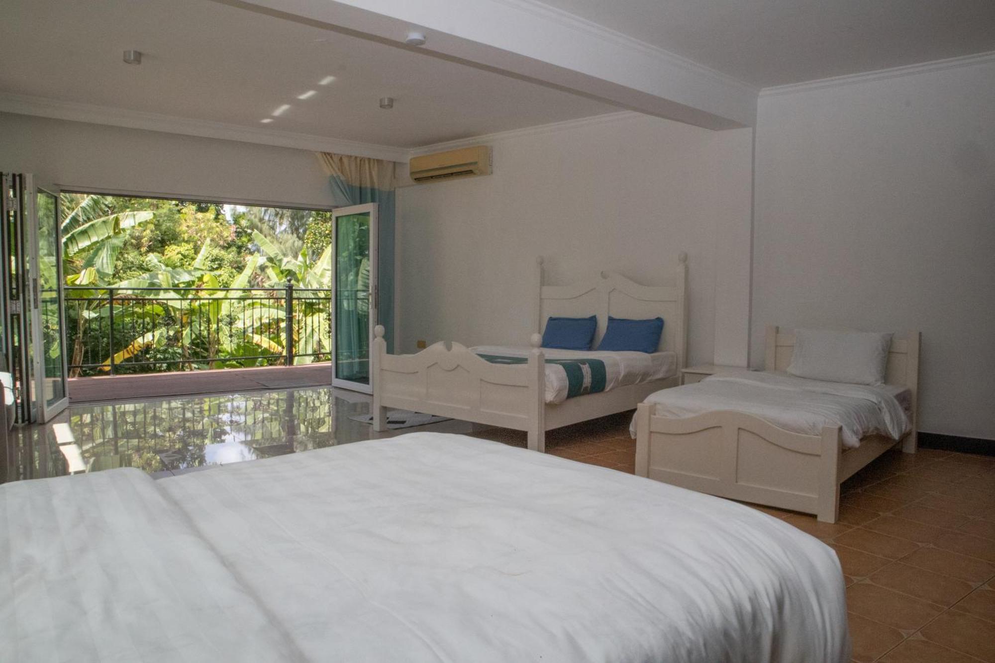 Amanda Villa - Best Value Mountain Top Inn Au Cap 外观 照片