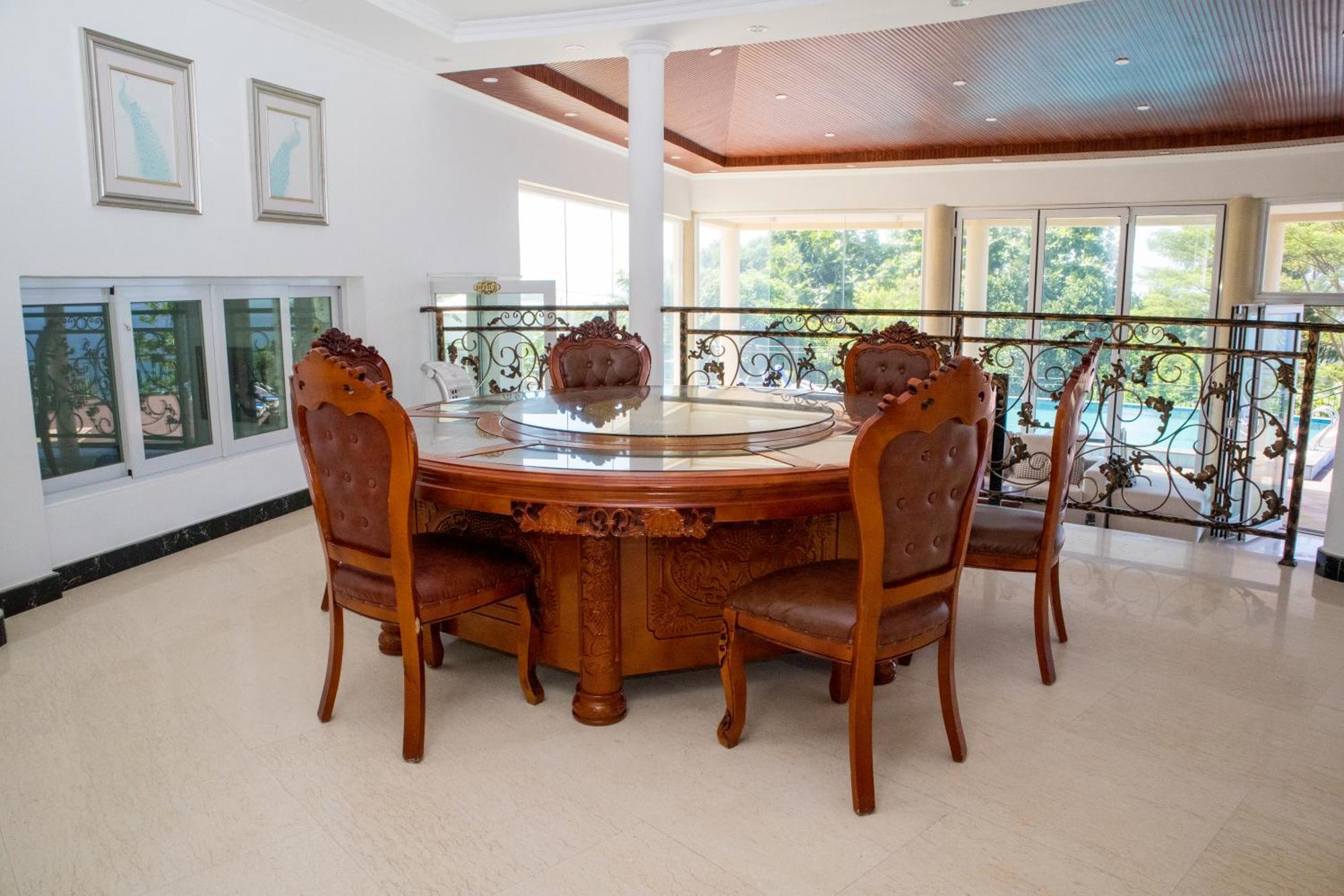 Amanda Villa - Best Value Mountain Top Inn Au Cap 外观 照片