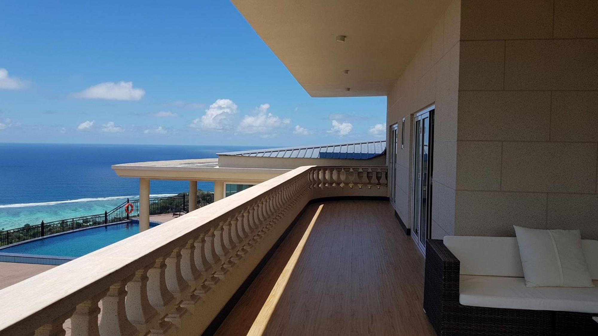 Amanda Villa - Best Value Mountain Top Inn Au Cap 外观 照片