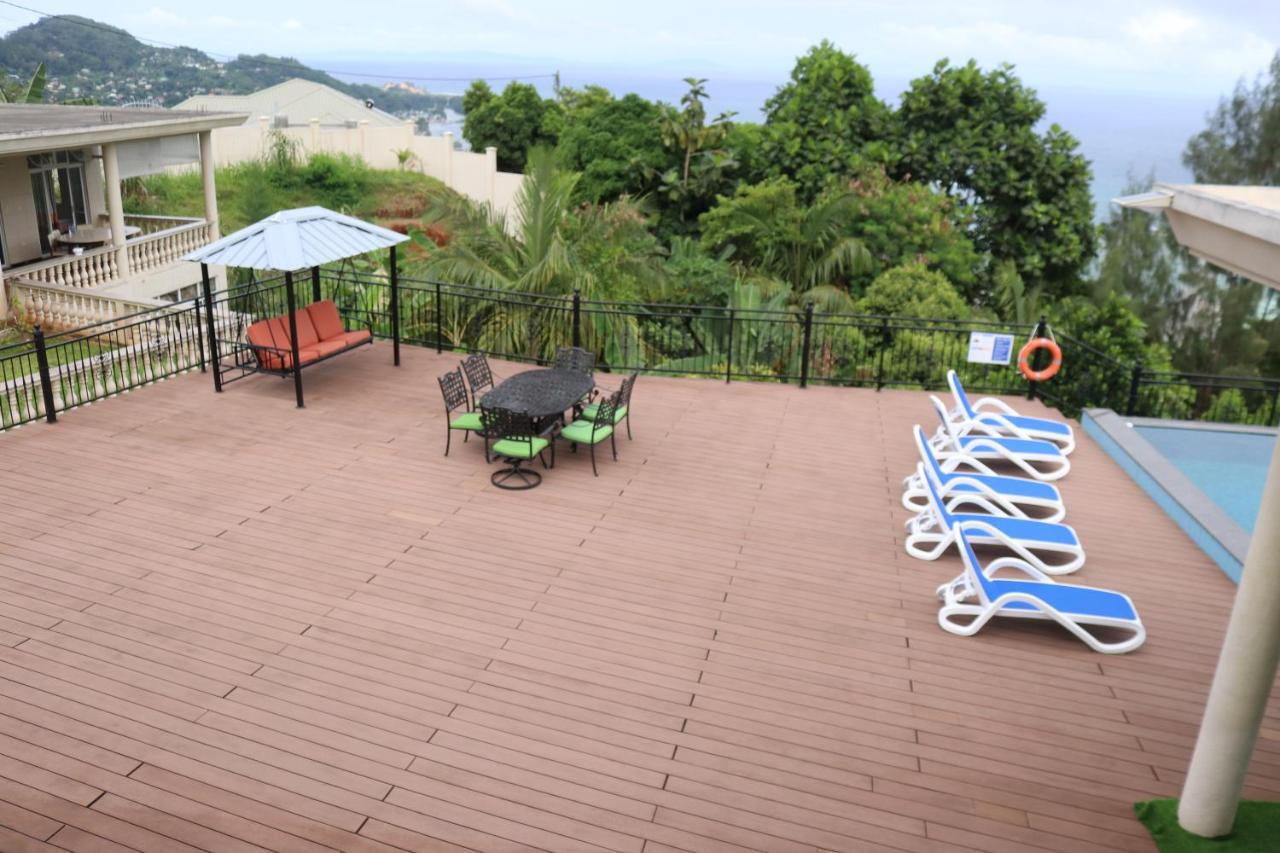Amanda Villa - Best Value Mountain Top Inn Au Cap 外观 照片